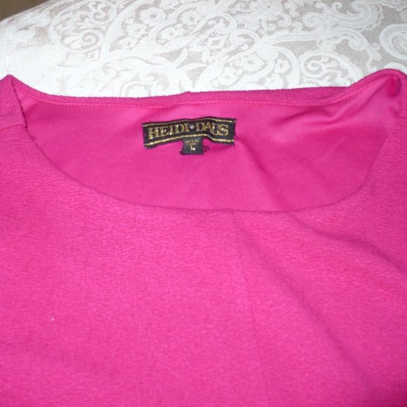 HEIDI  PINK DRESS - CLASSIC FIGURE FLATTERING STYLE - Picture 2 of 3